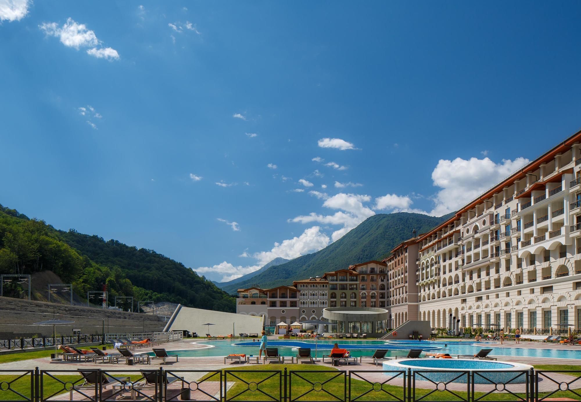 Marriott Sochi Krasnaya Polyana Hotel מראה חיצוני תמונה